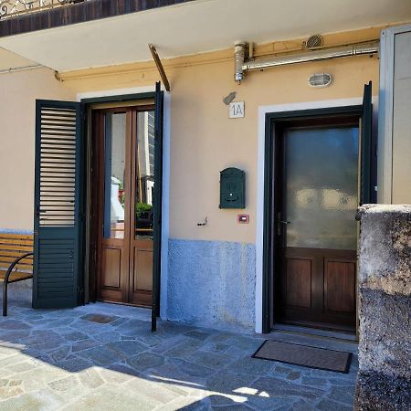 Il Pozzo Apartment Tremezzo Luaran gambar