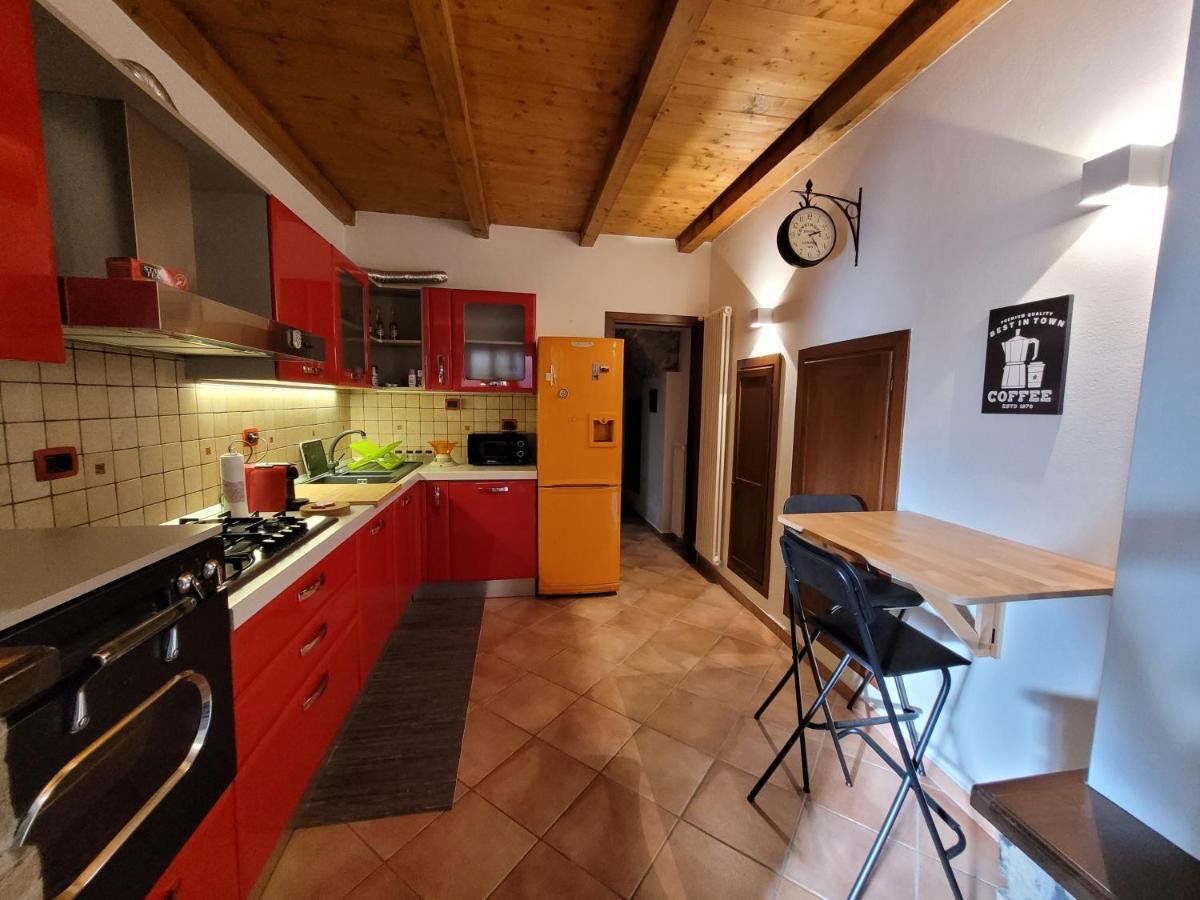 Il Pozzo Apartment Tremezzo Luaran gambar